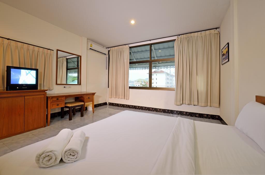 Krabi Grand Place Hotel Buitenkant foto
